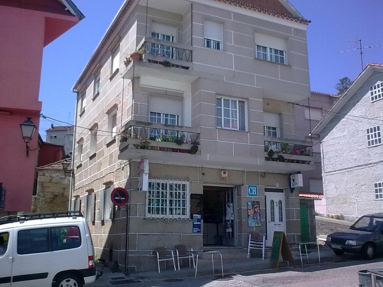 Hogar Del Puerto Hotel Комбаро Екстериор снимка